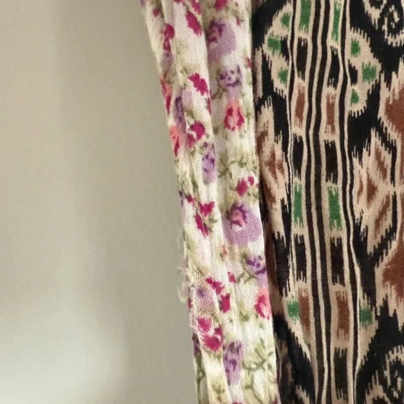 Anthropologie RAGA Ditsy Floral Lightweight Boho Romper Jumpsuit with Tie - Picture 4 of 17